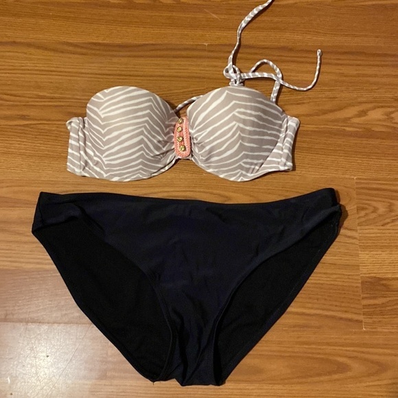 Ninety Six Degrees Bikini Bathing Suit size Large (CE) - Picture 3 of 4